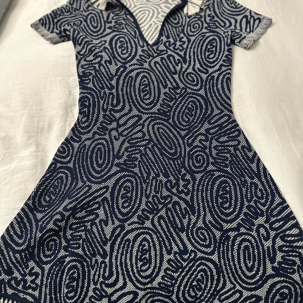 Ulla Johnson Blue and White A-line Mini Dress with V-neck and Short Sleeves